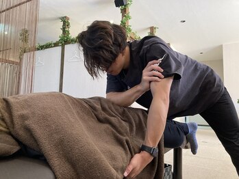 フォーカス 北区初生店(FOCUS)の写真/【腰痛・肩こりの改善にはFOCUS整体コース60分¥6000】姿勢の悪さや運動不足による腰痛は早めのケアが◎