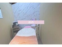 エピル(EPIL)/店内