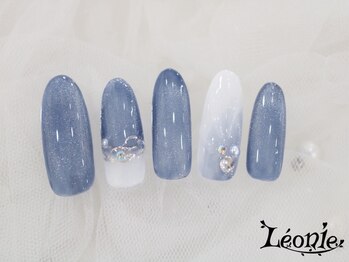 レオニー(Leonie)/マグネットニュアンスネイル