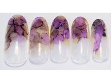 ヘアーアンドネイル ルシア(Hair&Nail Lucia)/秋の水彩ネイル