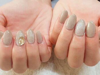 レノヴィア(Re:novia)/マグネットネイル♪