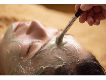 ニフ 新宿三丁目(nifu)/お肌のお悩みにはこちら♪