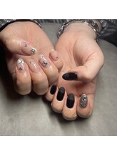 ワイ(y)/お花ホロネイル