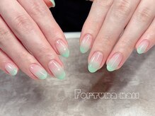 フォルトゥーナ 神田(Fortuna)/涼しグリーンラメ入りグラデー