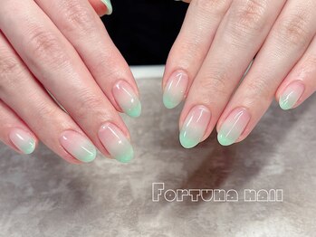 フォルトゥーナ 神田(Fortuna)/涼しグリーンラメ入りグラデー