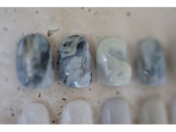 クロ(KURO)/アースネイル