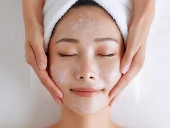 アイビューティーセンターの写真/お顔のシミ、首など気になる方にまずは無料カウンセリングからお気軽にご相談下さい。（全身可能）