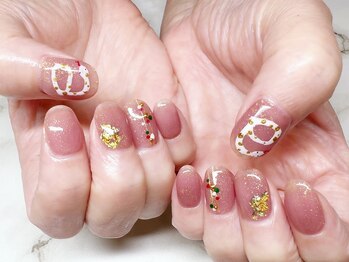 ホリデーネイル/フェミニン