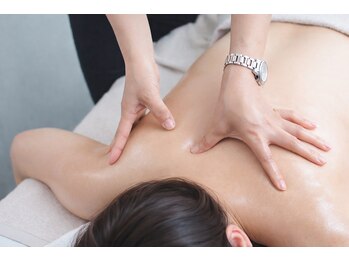 麗(うらら)の写真/《癒しのプライベート空間》◎ゆるゆるして心と身体を整える時間を過ごしましょう！施術後の爽快感は格別！