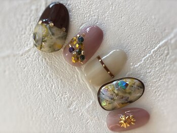 アトラクトネイルサロン(attract)/