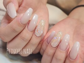 キラキラ埋め尽くしネイル9,300