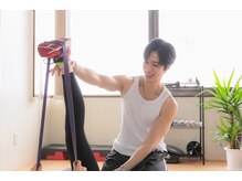 ナオス(Naosu)の雰囲気（骨格を元の位置に整えながらトレーニング）