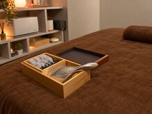 あなたのためのたった一つの整体院 品川店の雰囲気（施術前後に使えるアメニティを各種ご用意しています）