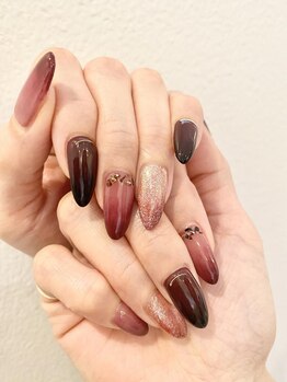 ニキ ヘアー ネイル(niki hair nail)/大人グラデーション