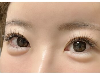 フルーリール(Fleurir)/中華風まつ毛　ワンホン