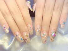 マシェリ(MA CHERIE)/長さだしビジューネイル