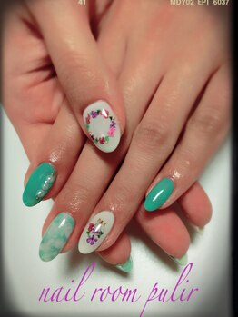 ネイルルーム プリル(Nail Room pulir)/