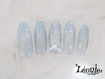 レオニー(Leonie)/ぷっくりシェルネイル