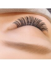 リュクス アイラッシュ アンド ビューティー 横浜店(Luxe eyelash & beauty)/