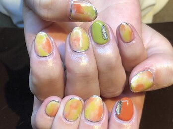 レミア 関内(REMIA)/４月　ニュアンスネイル