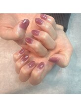 リッシュ ドゥ(RICHE deux)/葡萄カラーのシンプルネイル