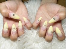 シェル ネイル(Cher nail)/韓国風お花ネイル【Cher nail】