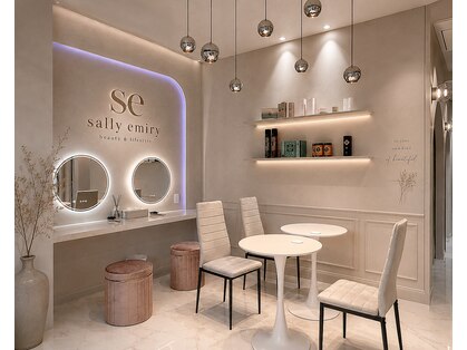 サリーエミリー(Sally Emiry)の写真