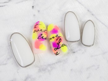 シシ(SiSi)/#ネオン #チェーン #テキスト