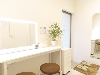 ファミーユ(famille)/パウダールーム