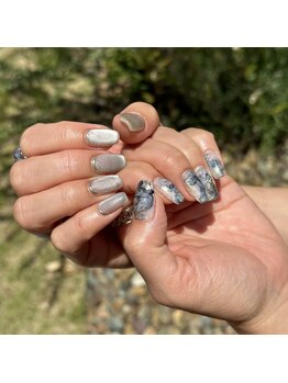 ティディーネスト(Tidynest)/おまかせネイル【8800円】