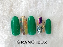 緑 個性派ネイル