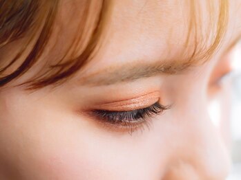 クレセント アイアンドネイル 表参道(Crescent Eye&Nail)の写真/【カラーエクステ☆フラットマットラッシュ120本6980円】カラーMIXも可能☆気分に合わせてカラーを選べる！