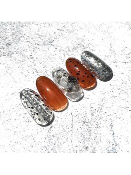 ラフ ハチサンゼロイチ(laugh8301)/定額デザインplatinaコース♪