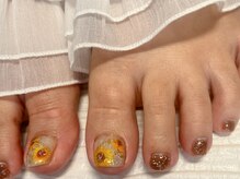 兎和ネイル(トワネイル)/　ひまわりネイル