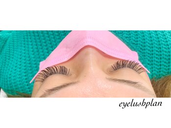 アイラッシュ プラン 阪急高槻店(plan)/フラットマットラッシュ付け放題