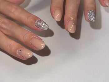 ネロリ バイ エイティスト(neroli by 8ist)/ワンカラー[新宿/新宿駅]