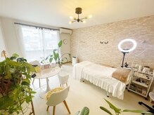 店内はこのようになっております♪寝てもよし喋っててもよし◎