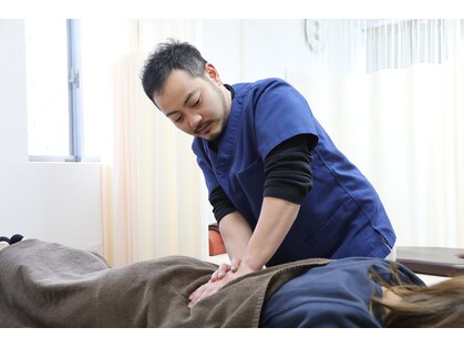 よこやま鍼灸整骨院【肩こり/腰痛/姿勢矯正/マッサージ/痩身】の写真