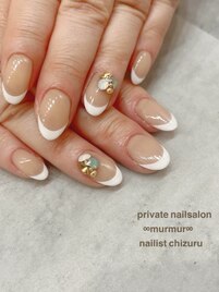 フレンチネイル