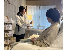 ナーズ アイラッシュ アンド アイブロウ バイ メディカルサロン(NAZ)の雰囲気（スタッフ常時1名から4名の少人数サロン。落ち着いた空間です。）