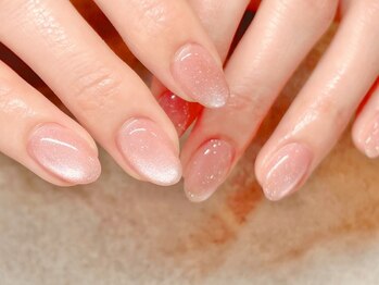スリーラッシュ エルフネイル(threelash elf.nail)の写真/【自爪の負担も最小限に！オフィスネイルも初めての方も大歓迎◎爪のお悩み、当店にお任せ下さい♪】