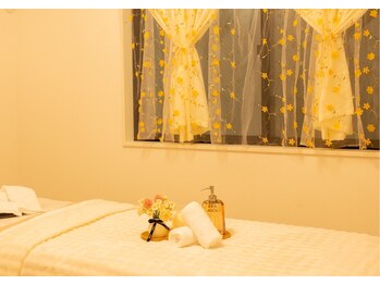 ユミ(U.mi)の写真/高技術×低単価*アロマリンパマッサージ/ヘッドスパ/小顔コルギなどお悩みに合わせたメニュー◇