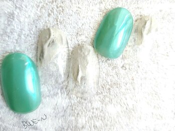 ブルーエヌ(BLUE N)/オーロラパウダー×ニュアンス