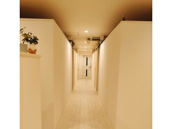 メルコンジェ/内観