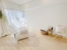 ブロウバータヤ(Brow bar Taya.)