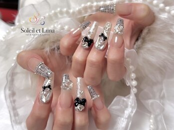 ソレイユ エ ルナ(Soleil et Luna)/ワンホン冬ネイル♪