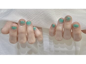 エクラン(Ecrin)/