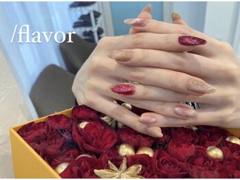 スラッシュフレーバー(/flavor)/マグネットネイルで大人かわいく