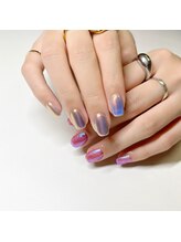 フェリーズ(Feliz)/アシンメトリーネイル