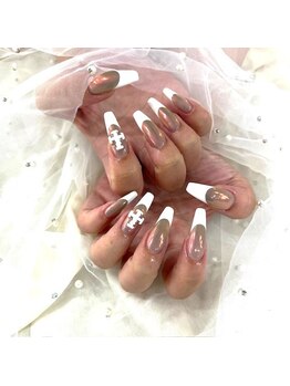 ルナ 京都駅前店(Luna)/クロム★オーロラ×白フレンチ